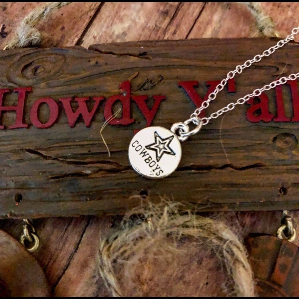 🤠Dallas Cowboys charm necklace,Sterling silver - Picture 2 of 3